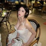 Thư Lê review